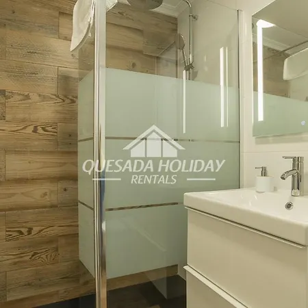 Apartment Beautiful 1 In Town Centre 3 Beds For 6 People Torrevieja