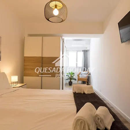 Beautiful 1 In Town Centre 3 Beds For 6 People * Torrevieja